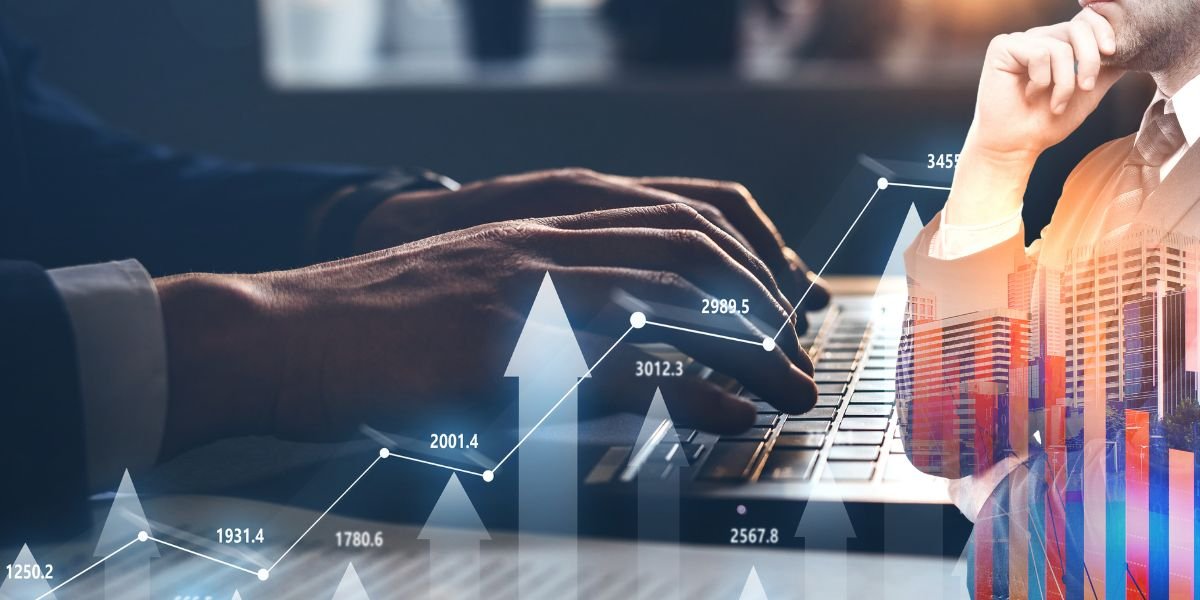Abogados asesorando sobre asuntos civiles y comerciales